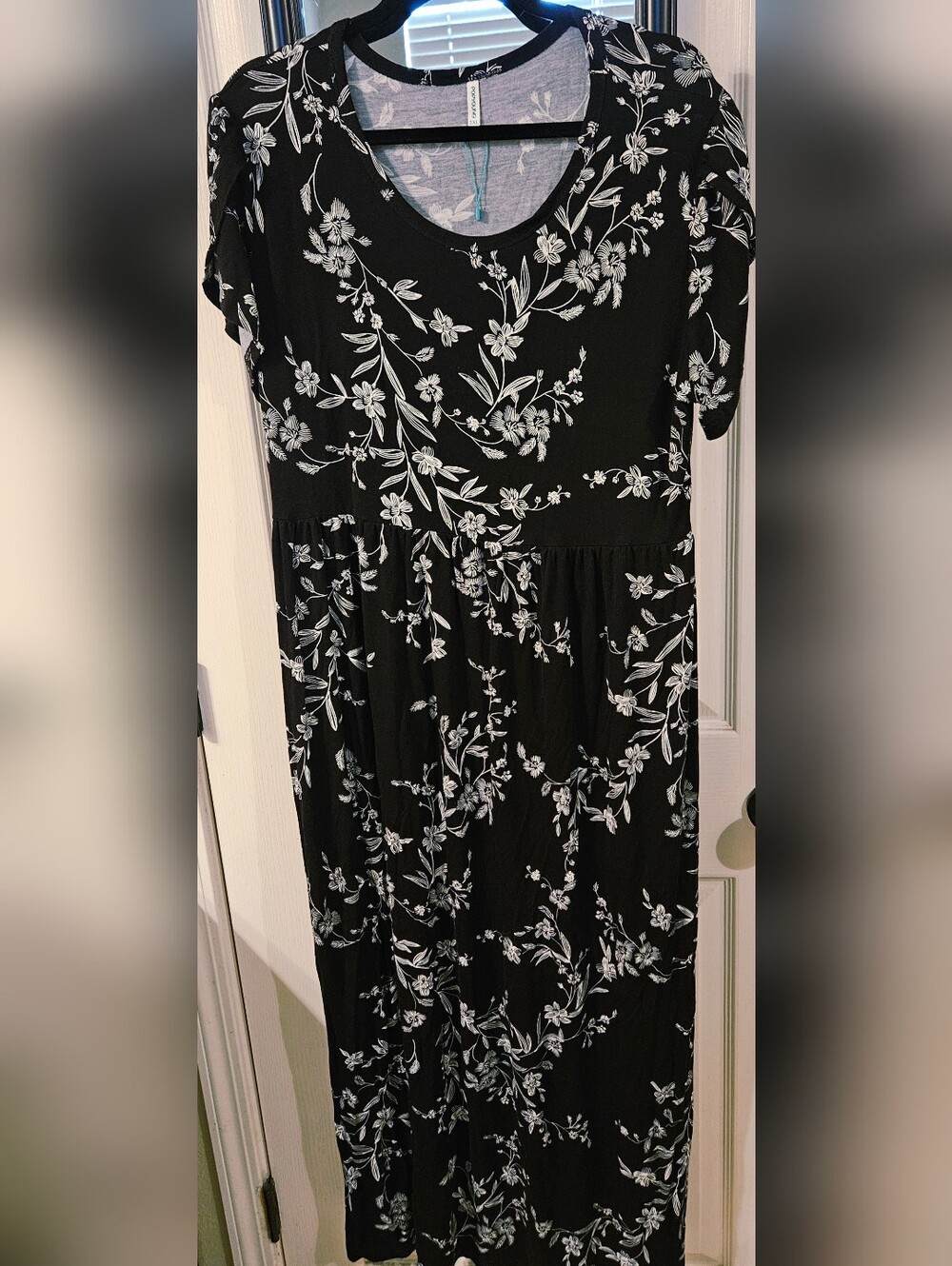 Black Floral Maxi Dress - Elegant Women's Dress